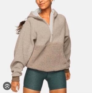 Outdoor Voices Wool Megafleece 1/2 Zip